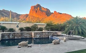 Camelback Mountain Mansion In Paradise Valley, Az